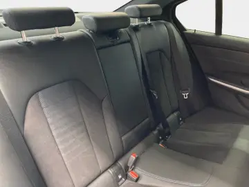 BMW 330i Aut M Sport Laser Frozen Dark Grey Inno RFK