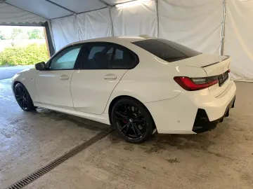 BMW 330 i M Sport Pro HeadUp Memory H&K 19  Kam