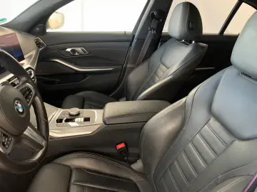 BMW 330 i M Sport Pro HeadUp Memory H&K 19  Kam