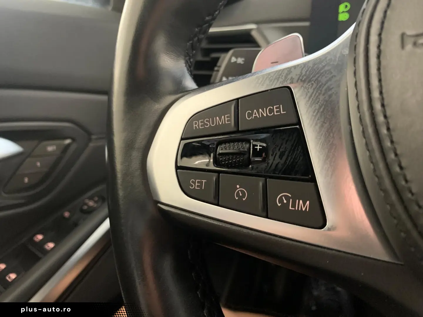 BMW 330 i M Sport Pro HeadUp Memory H&K 19  Kam