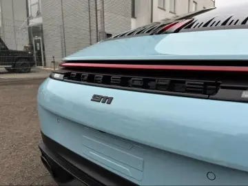Porsche 911 Carrera 4S (992 II)