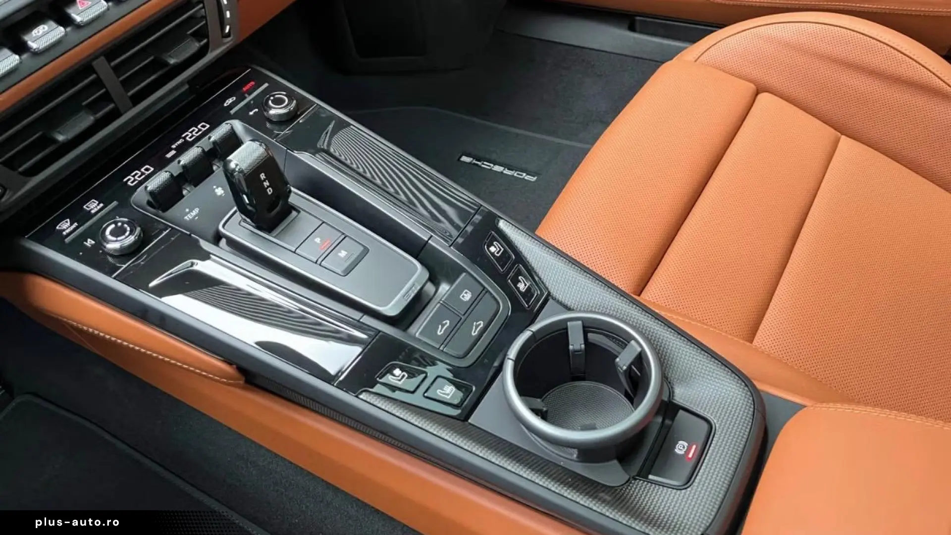 Porsche 911 Carrera 4S (992 II)