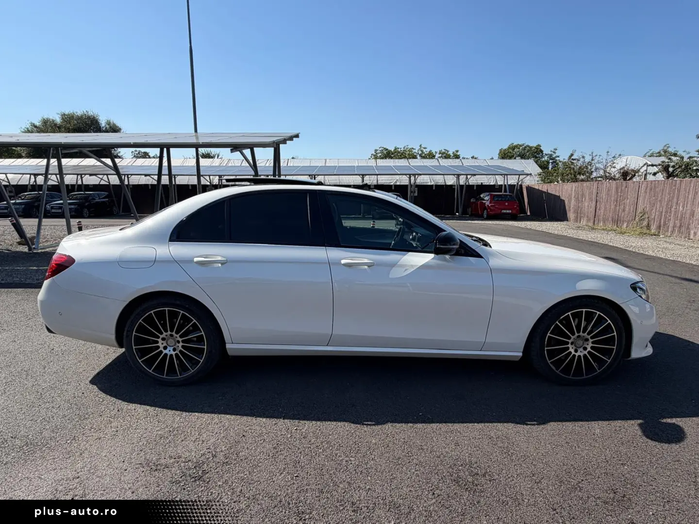 Mercedes E 220d – Panoramic   Burmester   Distronic Plus