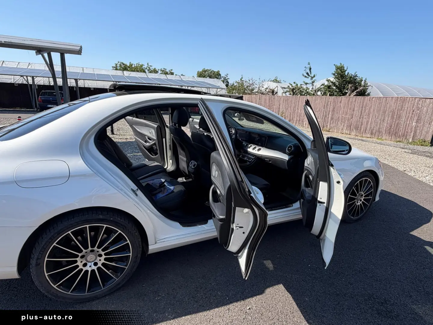 Mercedes E 220d – Panoramic   Burmester   Distronic Plus