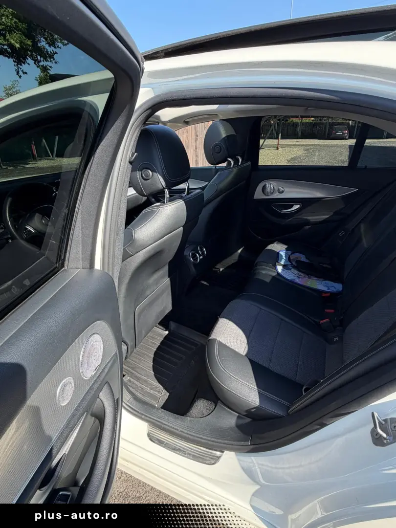 Mercedes E 220d – Panoramic   Burmester   Distronic Plus