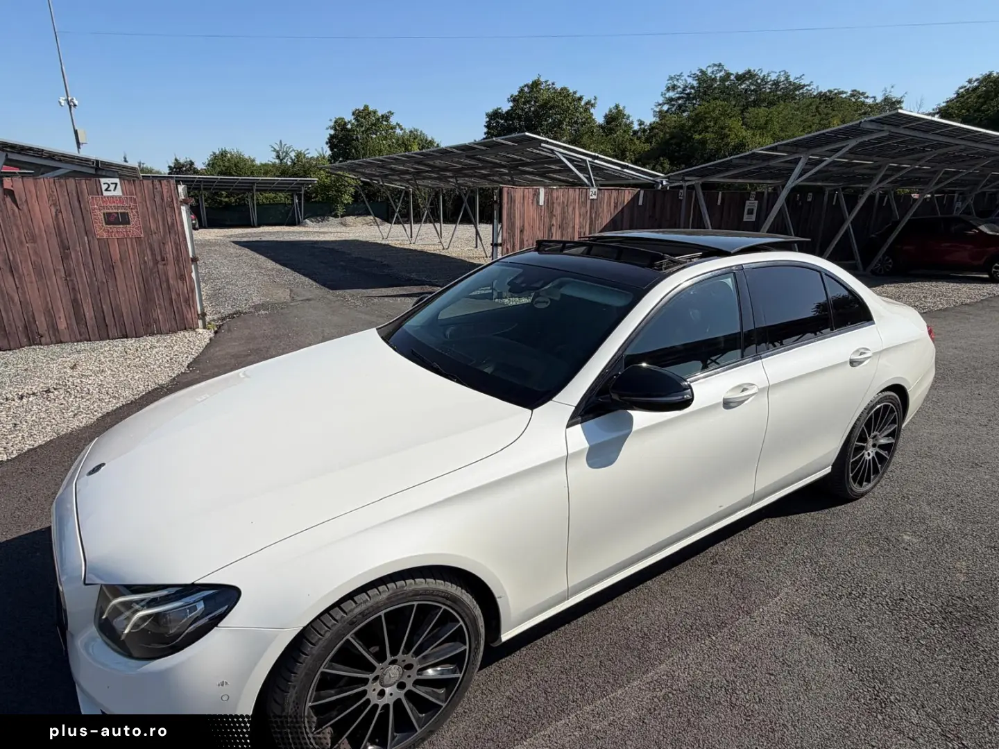 Mercedes E 220d – Panoramic   Burmester   Distronic Plus