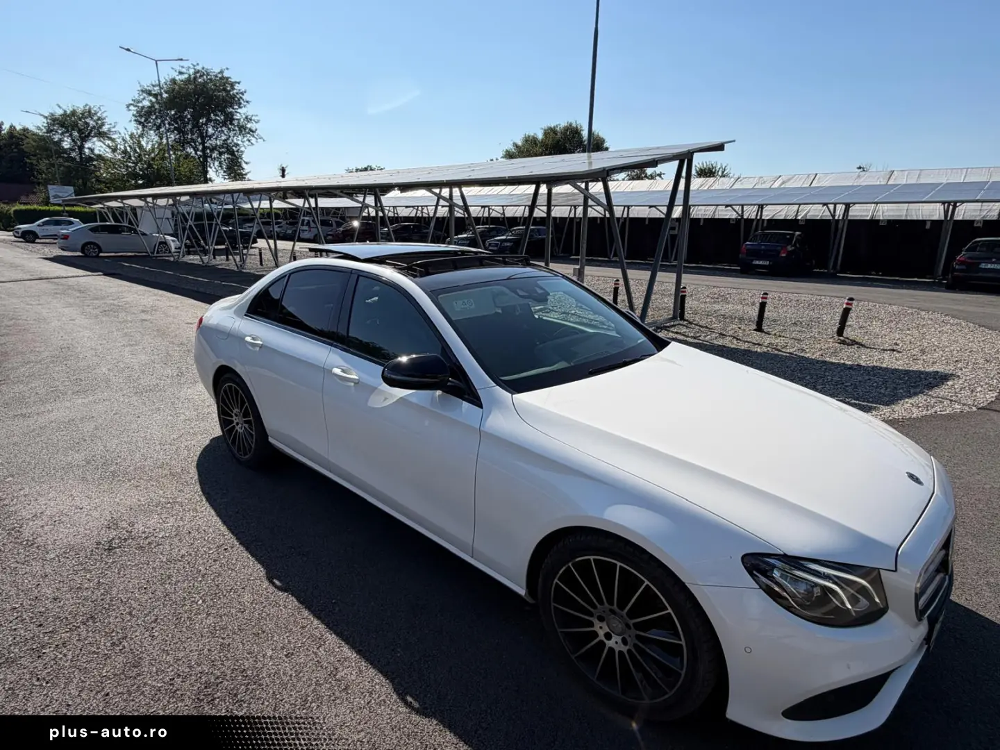 Mercedes E 220d – Panoramic   Burmester   Distronic Plus