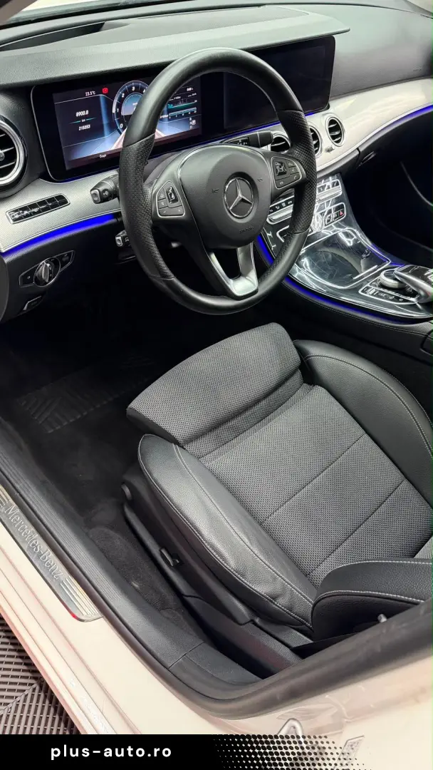 Mercedes E 220d – Panoramic   Burmester   Distronic Plus