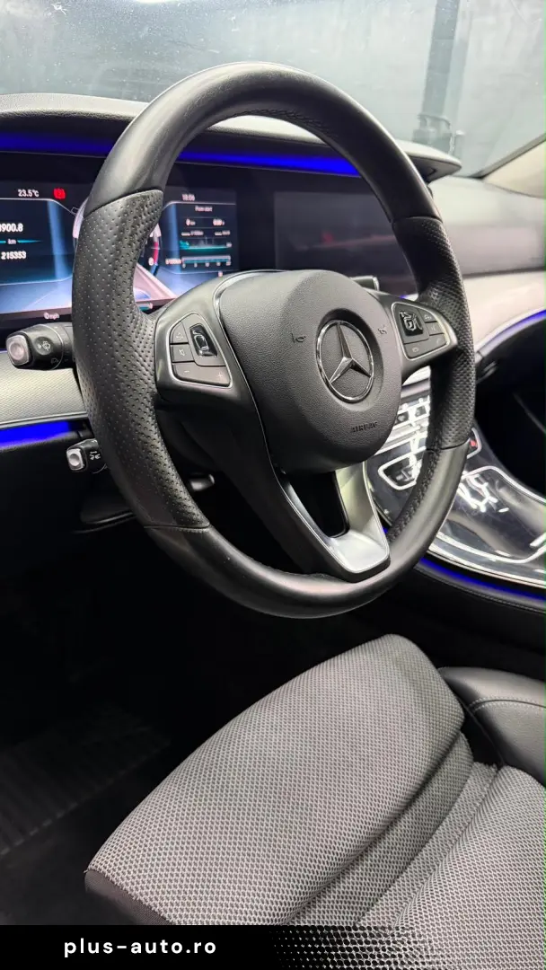 Mercedes E 220d – Panoramic   Burmester   Distronic Plus