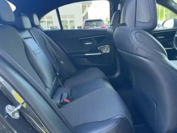 MERCEDES-BENZ C 300 e AVATNGRADE ADV
