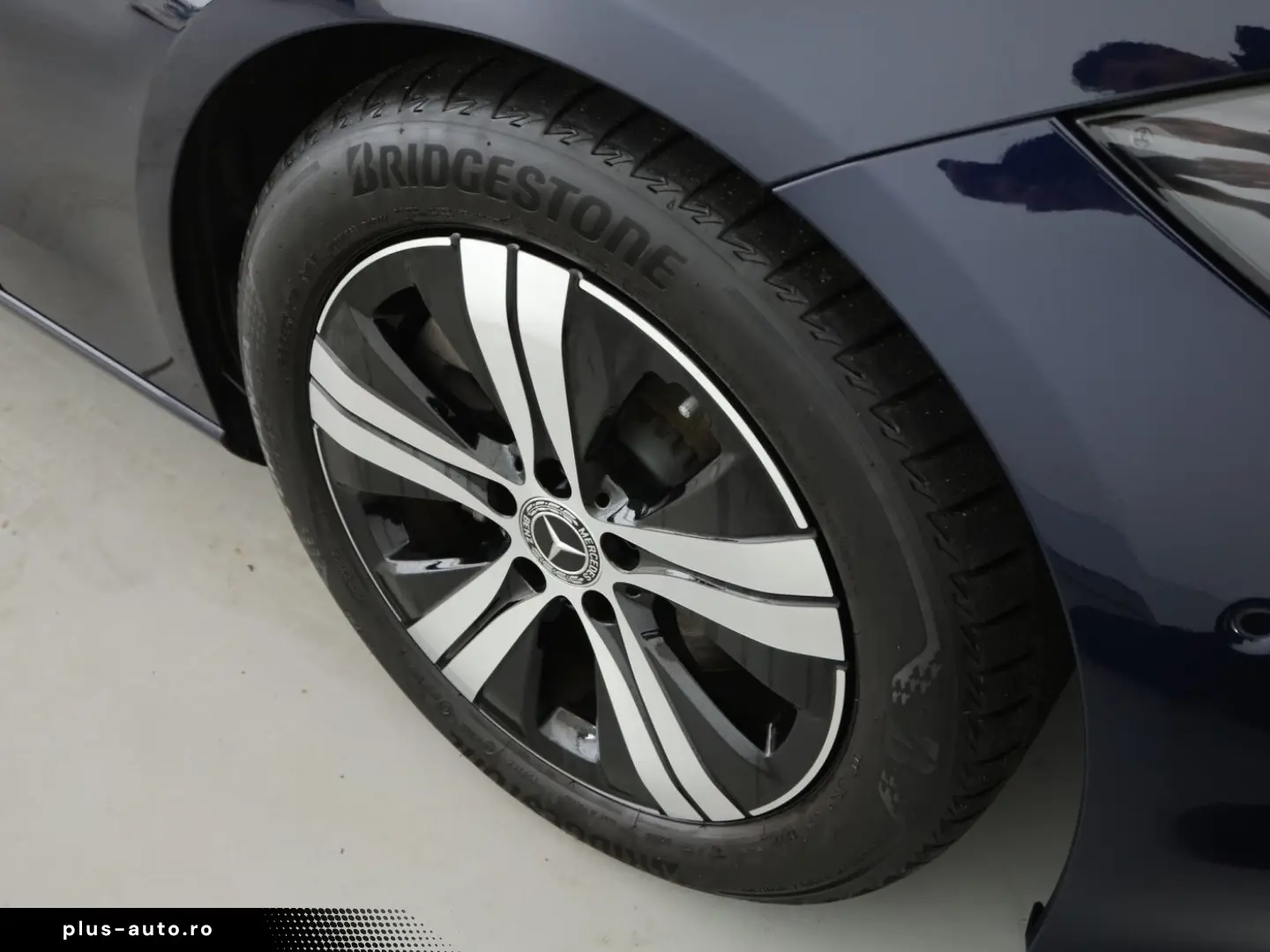 MERCEDES-BENZ C 300 d 4M Avantgarde Navigation 360 K&hellip;