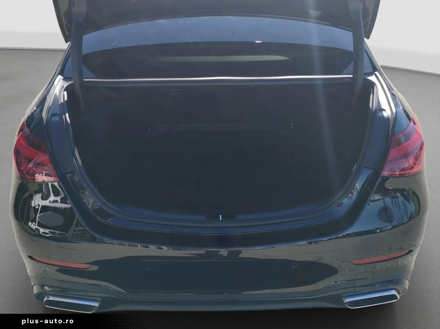 MERCEDES-BENZ C 300 d 4M  AMG Dig.Light AHK Pano Nig&hellip;