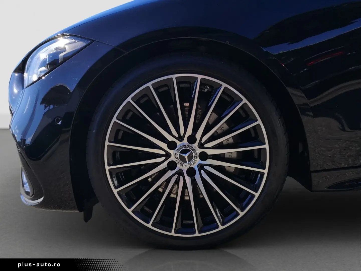 MERCEDES-BENZ C 300 d 4M  AMG Dig.Light AHK Pano Nig&hellip;