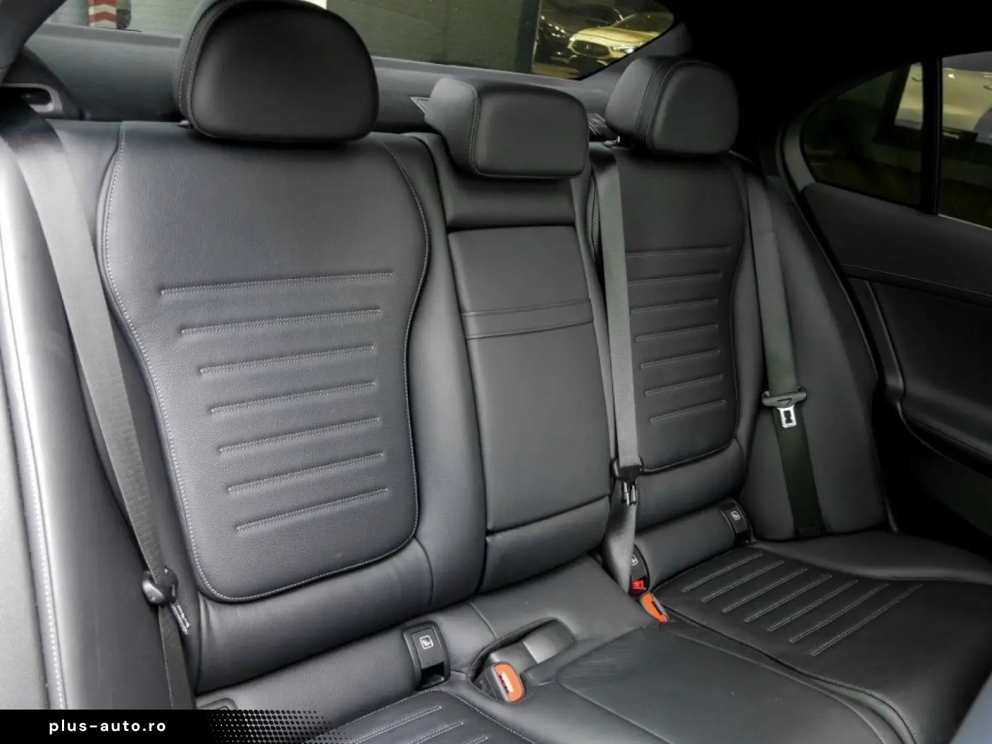 MERCEDES-BENZ C 300 d 4M AMG-Sport Pano AHK 360 Memo&hellip;
