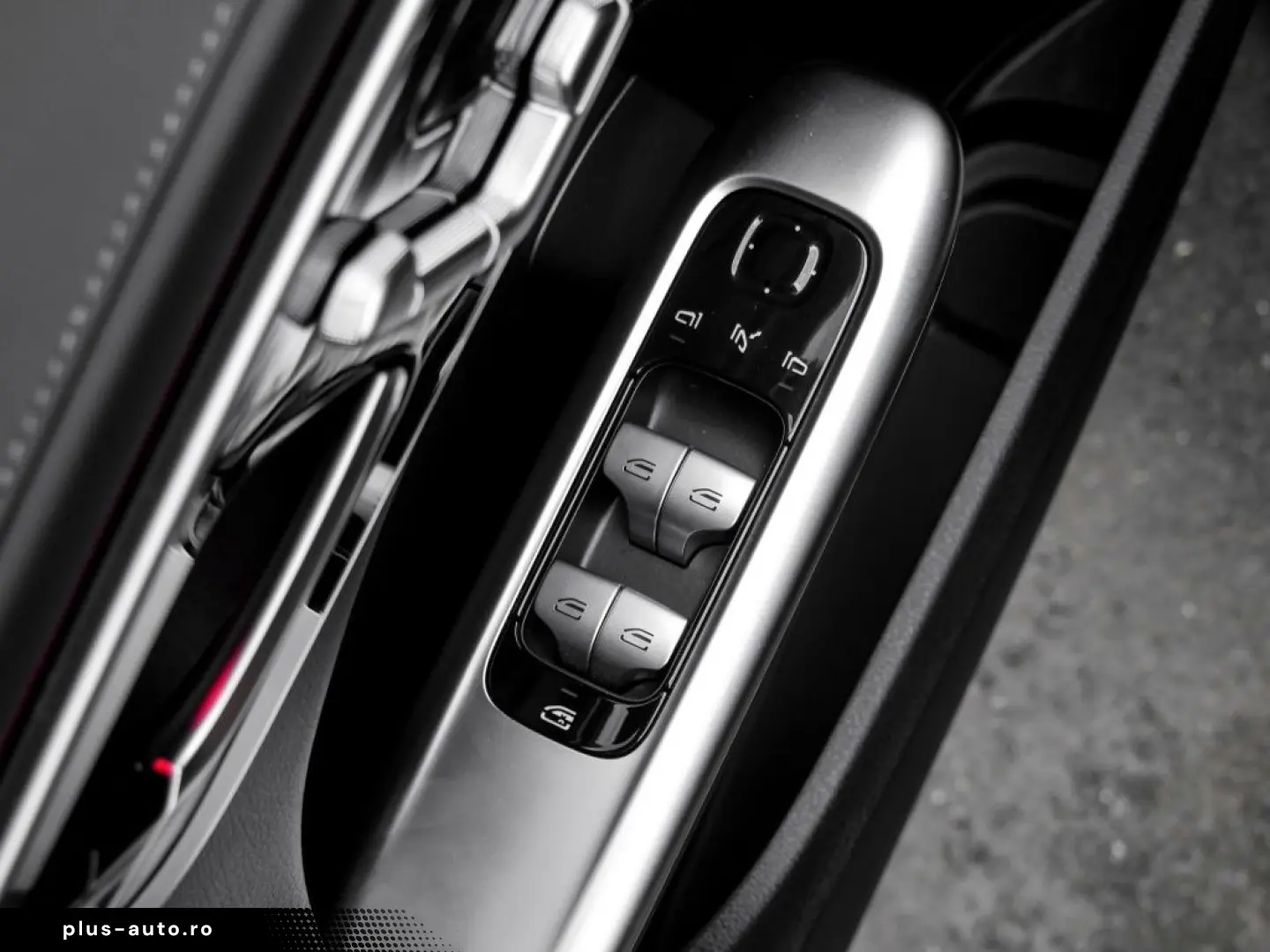 MERCEDES-BENZ C 300 d 4M AMG-Sport Pano AHK 360 Memo&hellip;