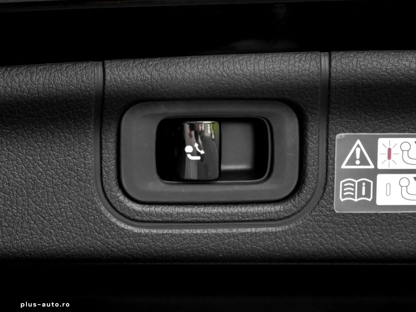 MERCEDES-BENZ C 300 d 4M AMG-Sport Pano AHK 360 Memo&hellip;
