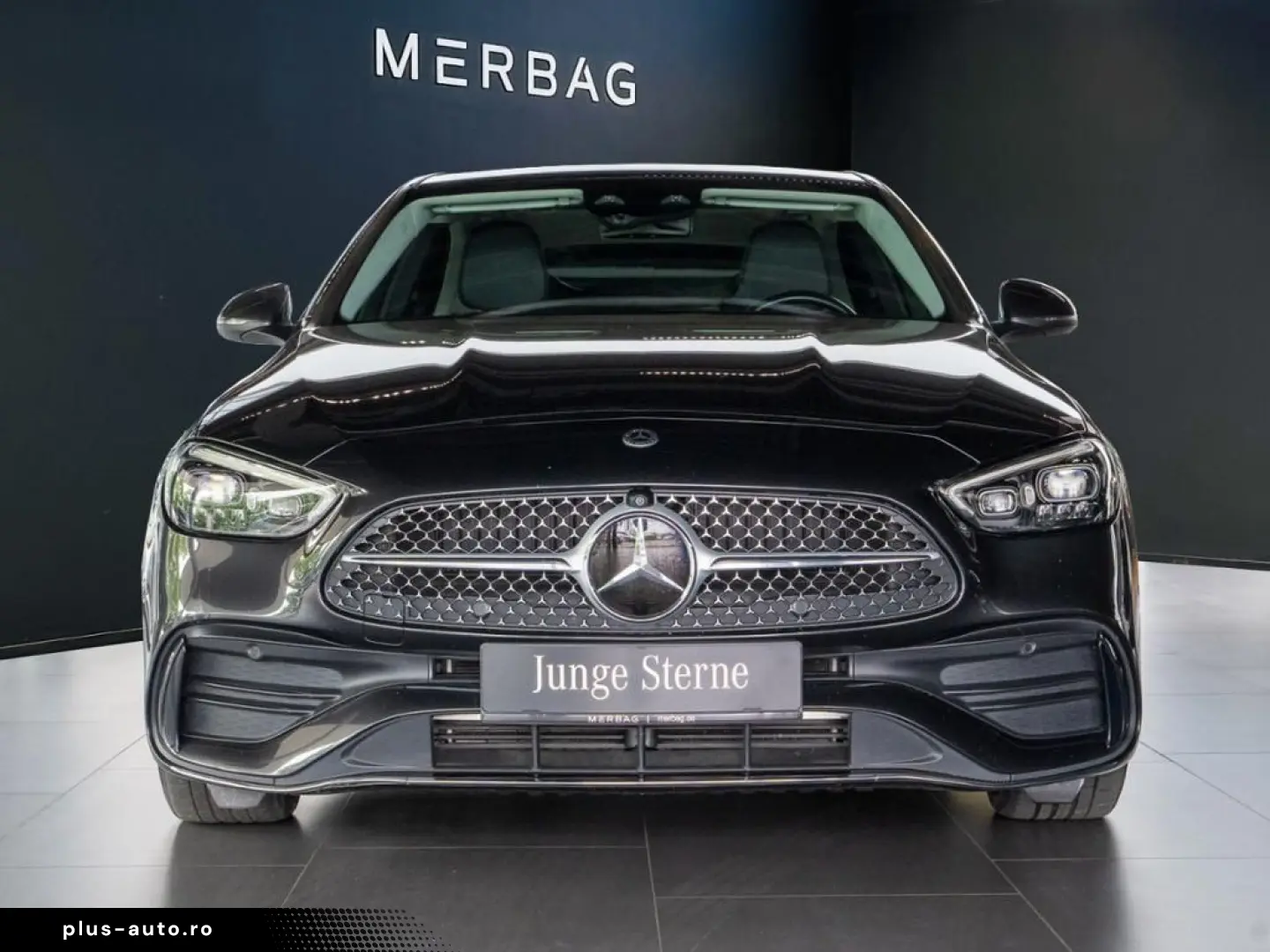MERCEDES-BENZ C 300 d 4M  AMG Pano Head up Digital AHK