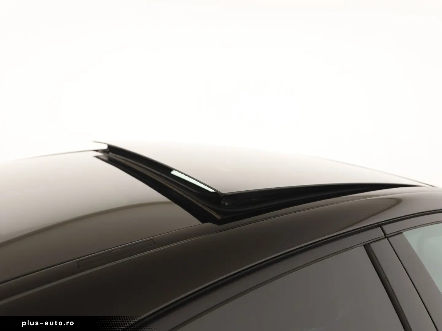 MERCEDES-BENZ C 300 d 4M AMG Standhz Pano AHK Distr.&hellip;