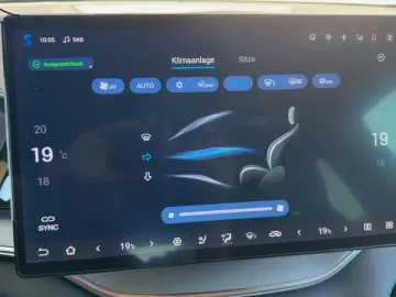 BYD DM-i Boost Alu HUD KA LED Link LRH NAV NBA PDC