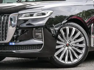 HONGQI H9 2.0T  LED Sitzklima 360  PANO KEYL DISTR PTS