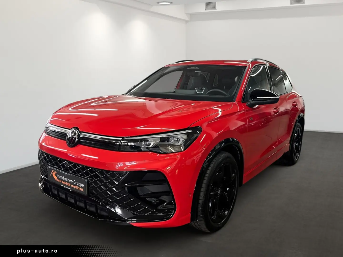 VW Tiguan R-Line TDI DSG Navi AHK PANO RFK