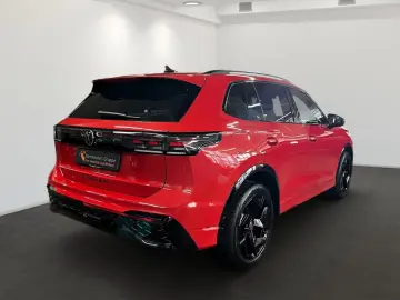 VW Tiguan R-Line TDI DSG Navi AHK PANO RFK