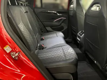 VW Tiguan R-Line TDI DSG Navi AHK PANO RFK