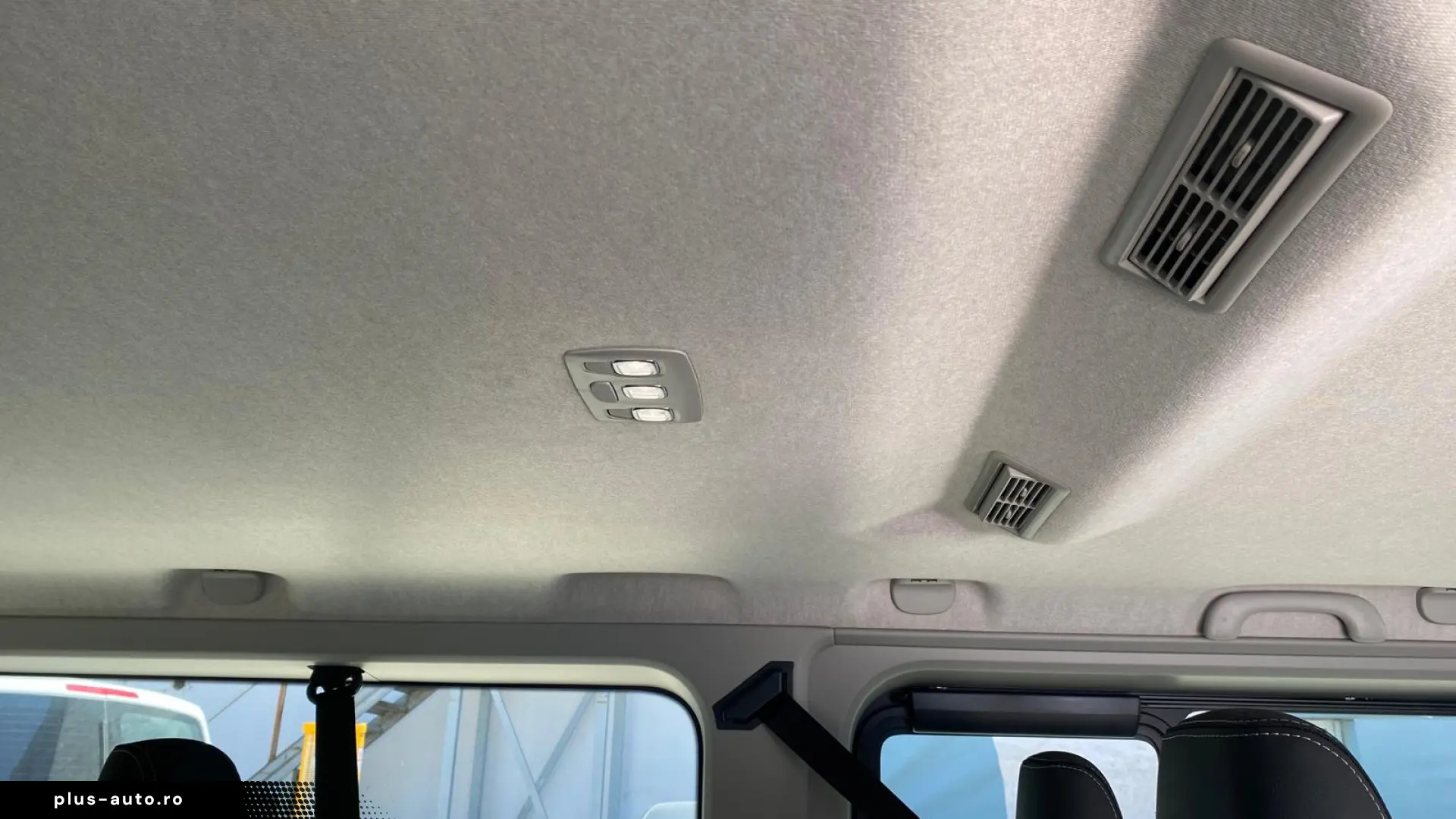 RENAULT TRAFIC L2H1 Blue dCi 110 8 1 ECHIPARE ZEN WAV GSR2C