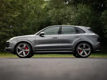 PORSCHE Cayenne GTS 4.0 FSI Biturbo 338kW