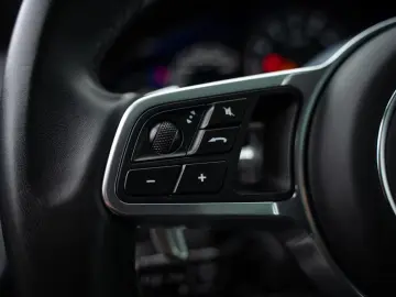 PORSCHE Cayenne GTS 4.0 FSI Biturbo 338kW
