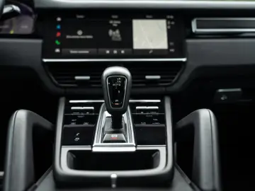 PORSCHE Cayenne GTS 4.0 FSI Biturbo 338kW