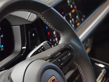 PORSCHE Cayenne Coupe Turbo 4.0 V8 E-Hybrid 739ps Voll