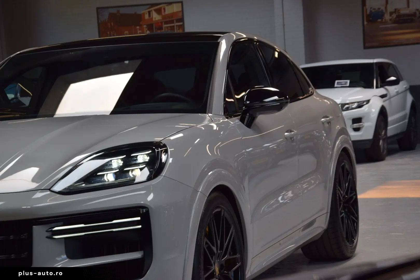 PORSCHE Cayenne Coupe Turbo 4.0 V8 E-Hybrid 739ps Voll