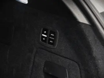 PORSCHE Cayenne Coupe Turbo 4.0 V8 E-Hybrid 739ps Voll