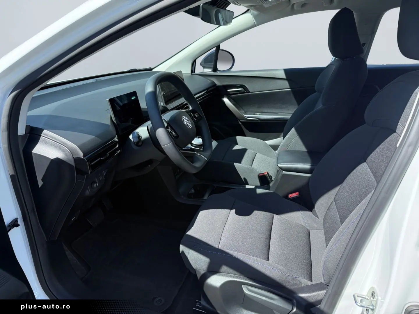 MG MG4 4 EV Standard  ACC PDC LED CarPlay Klima