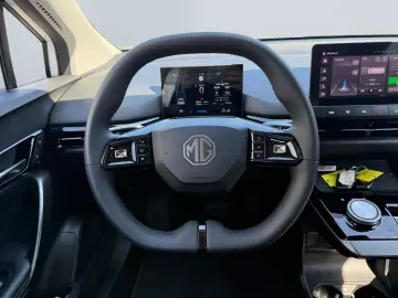 MG MG4 4 EV Standard  ACC PDC LED CarPlay Klima