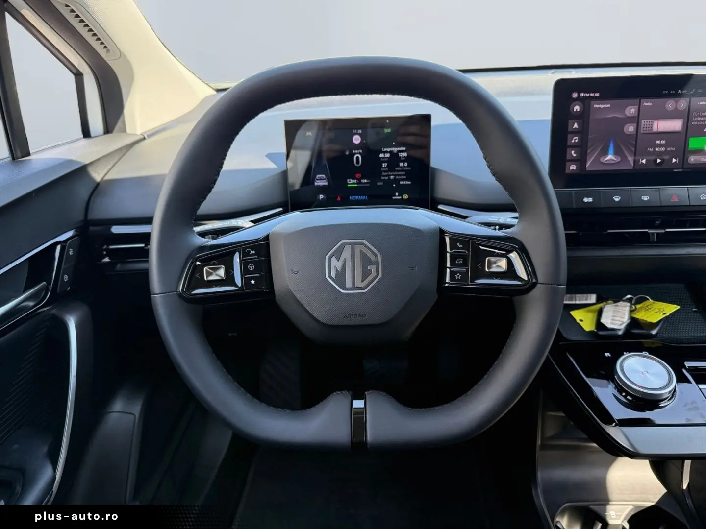 MG MG4 4 EV Standard  ACC PDC LED CarPlay Klima