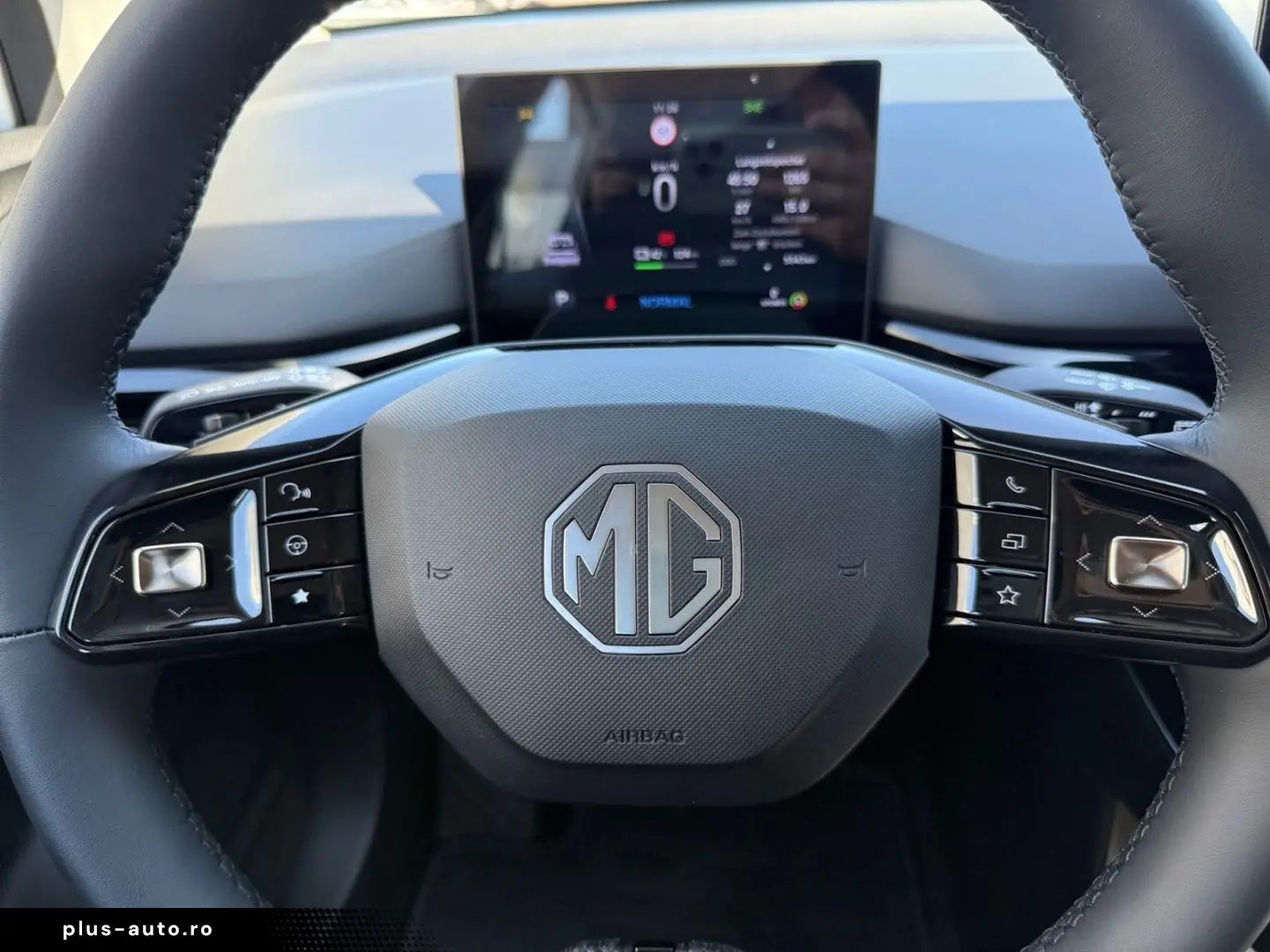 MG MG4 4 EV Standard  ACC PDC LED CarPlay Klima