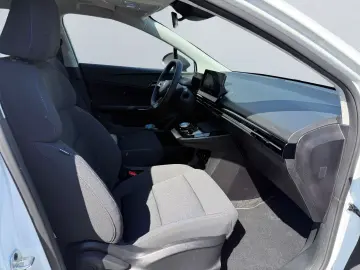 MG MG4 4 EV Standard  ACC PDC LED CarPlay Klima