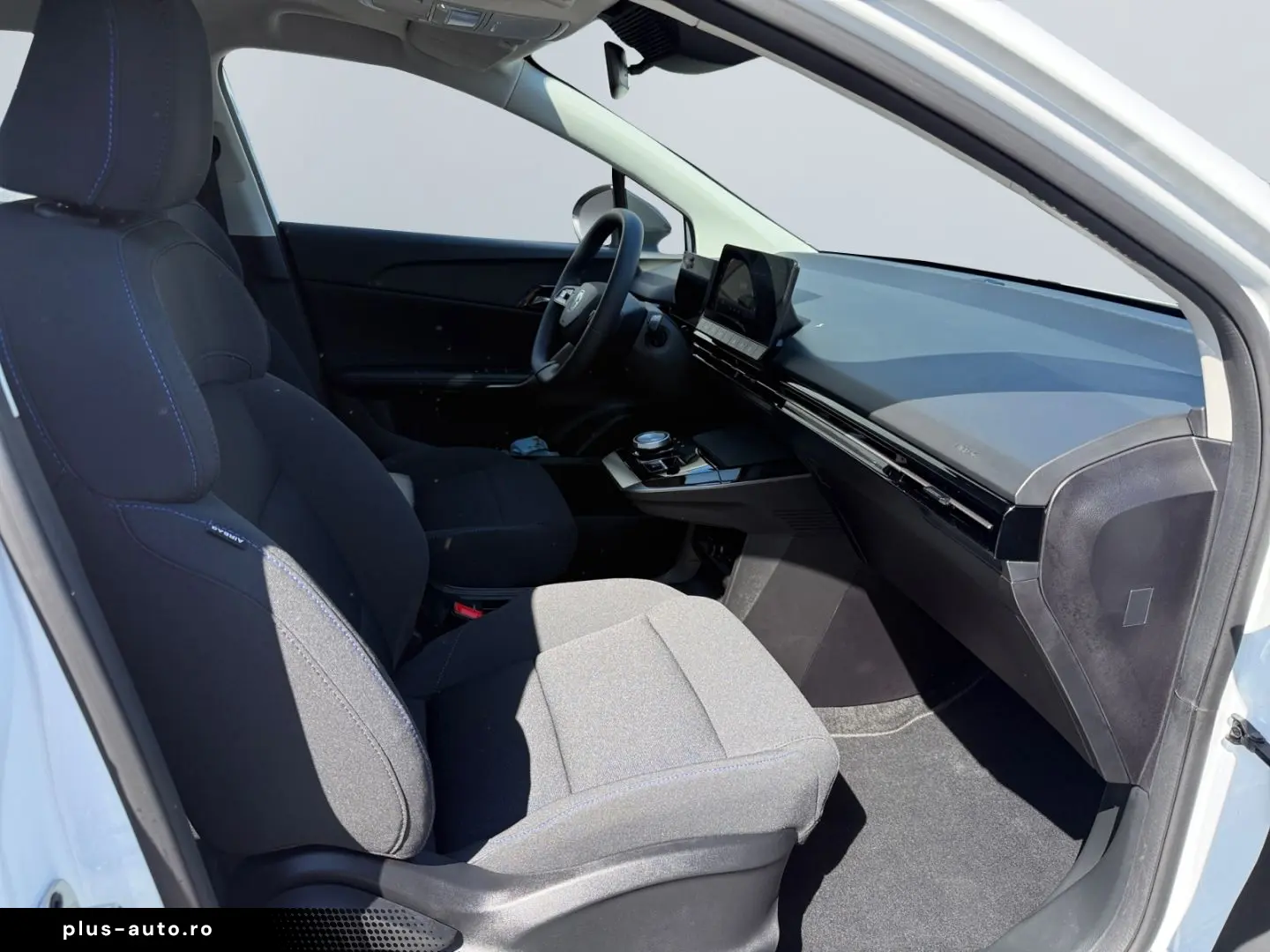 MG MG4 4 EV Standard  ACC PDC LED CarPlay Klima