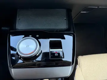 MG MG4 4 EV Standard  ACC PDC LED CarPlay Klima
