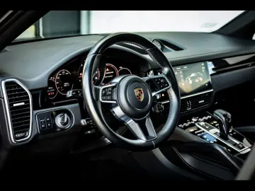PORSCHE Cayenne COUPE TIPTRONIC AHK 360 BOSE RS SPYDER