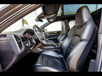 PORSCHE Cayenne COUPE TIPTRONIC AHK 360 BOSE RS SPYDER