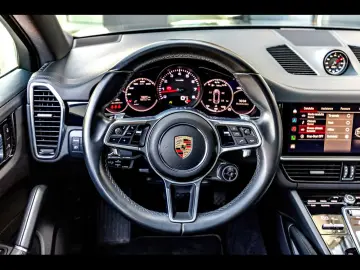 PORSCHE Cayenne COUPE TIPTRONIC AHK 360 BOSE RS SPYDER