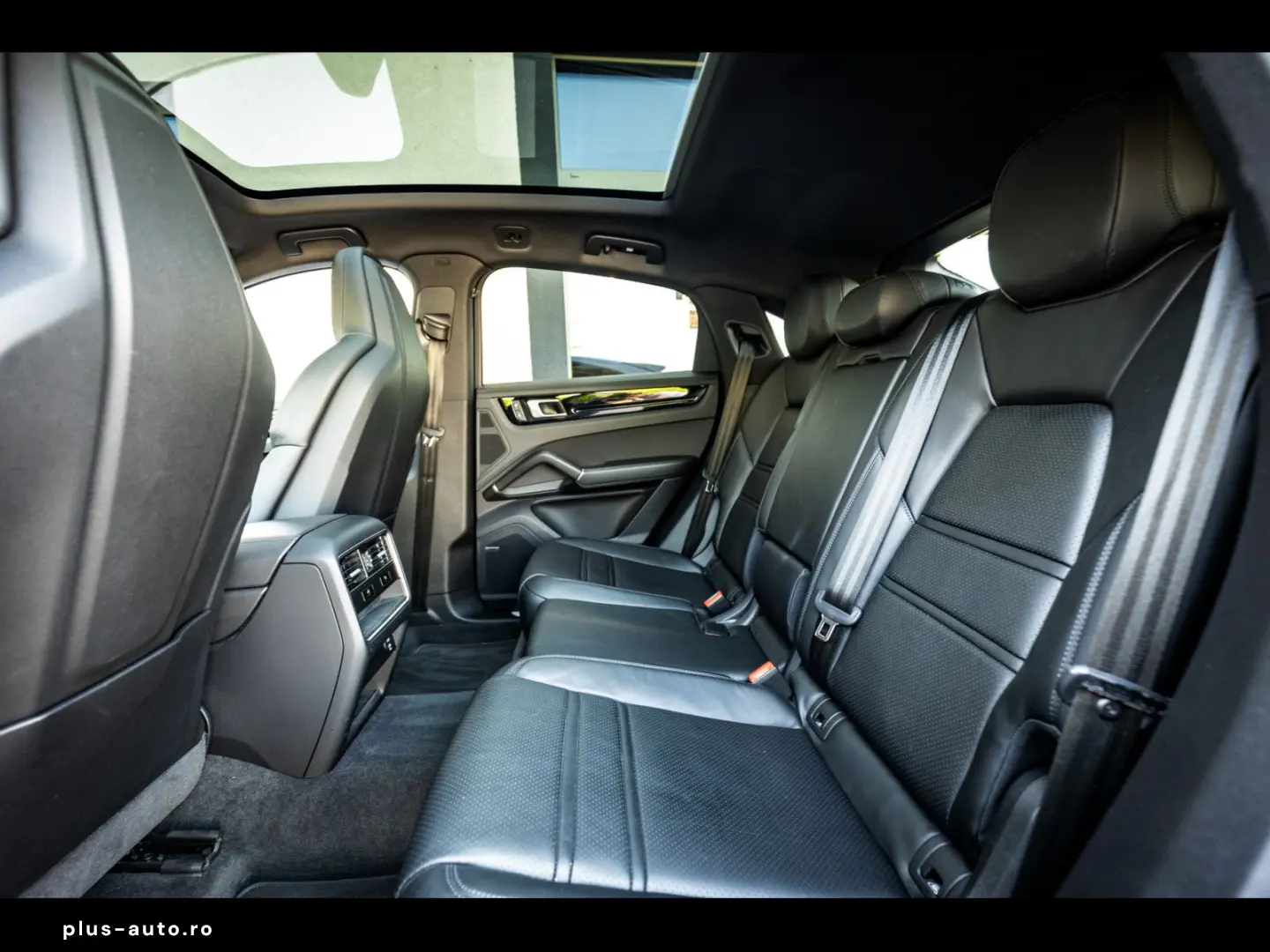PORSCHE Cayenne COUPE TIPTRONIC AHK 360 BOSE RS SPYDER