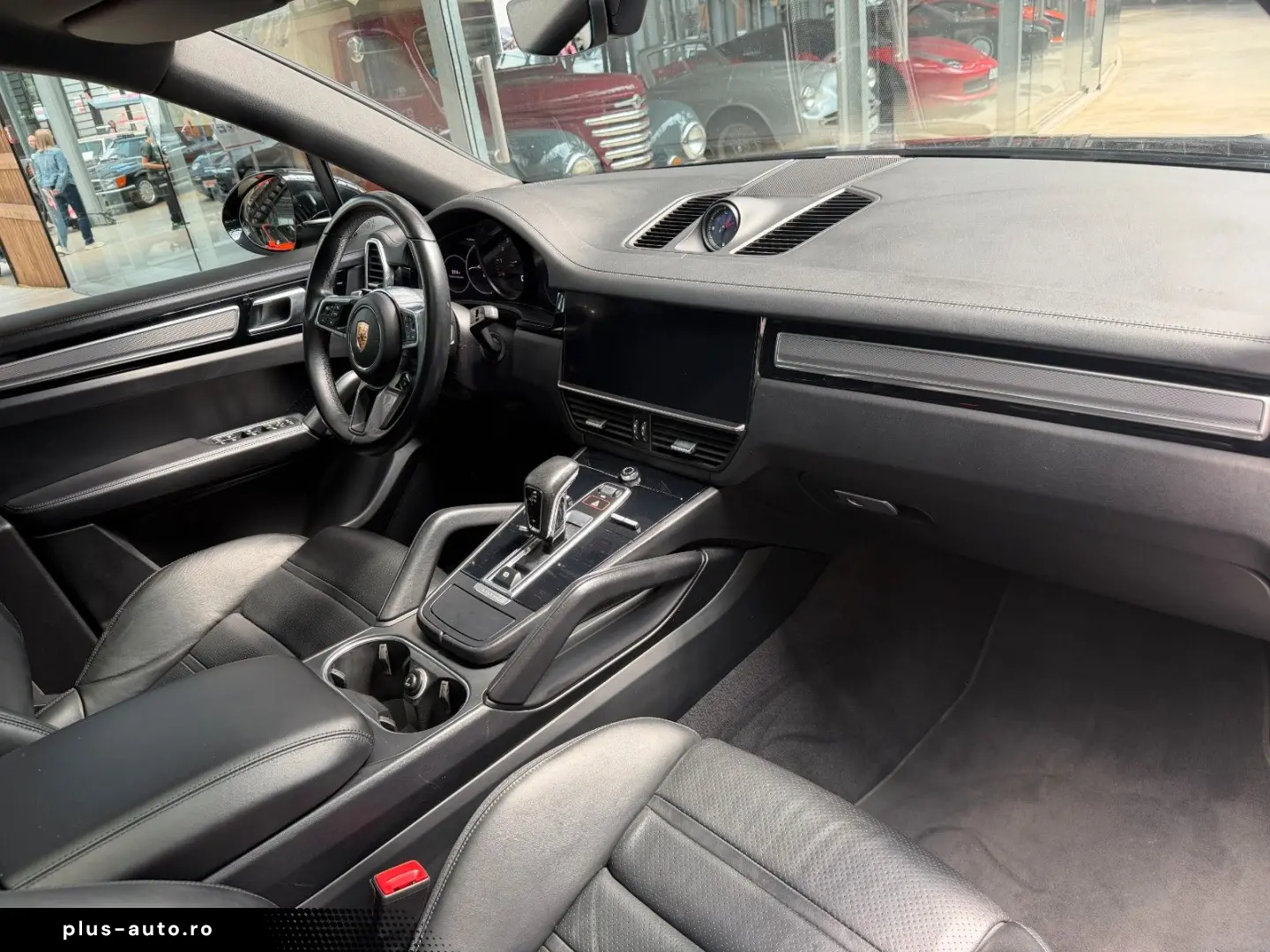 PORSCHE Cayenne Coupe Platinum Edition