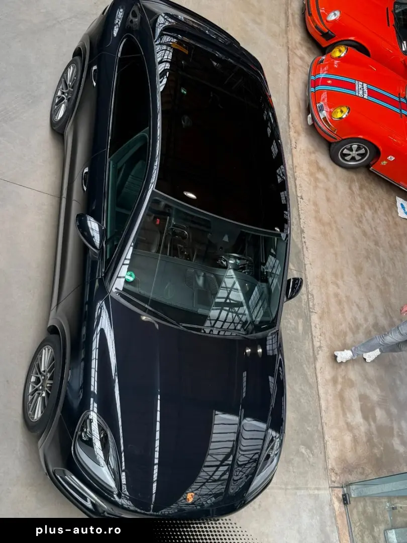 PORSCHE Cayenne Coupe Platinum Edition