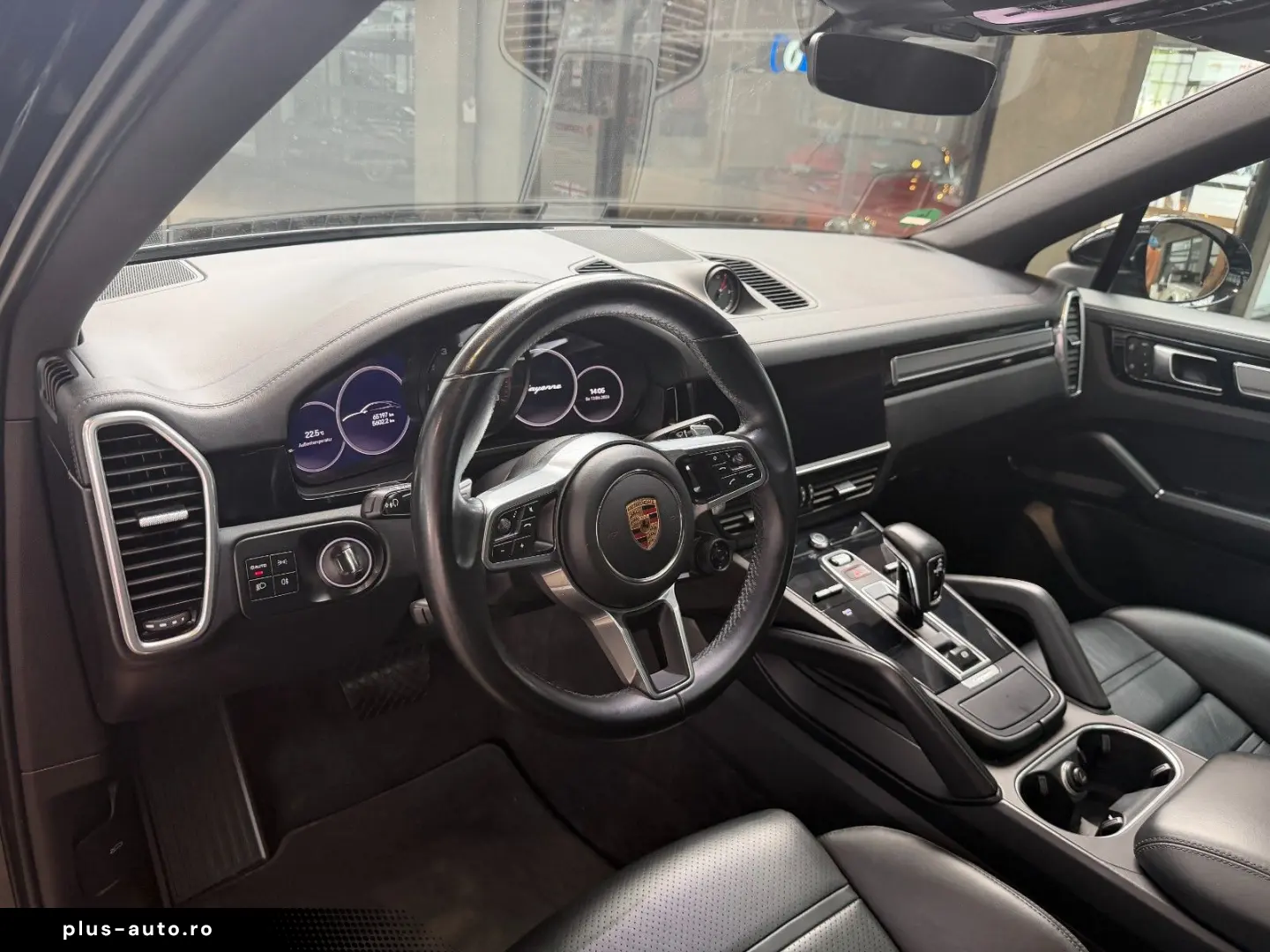 PORSCHE Cayenne Coupe Platinum Edition