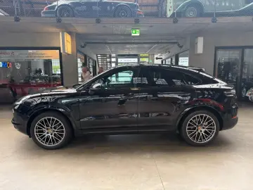 PORSCHE Cayenne Coupe Platinum Edition