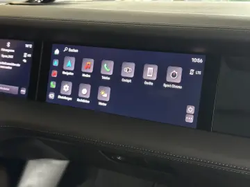 PORSCHE Taycan Leder Pano SportChrono BOSE LED 4xSHZ HUD